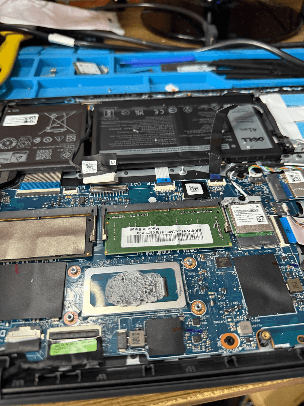 Manutenção interna de notebook